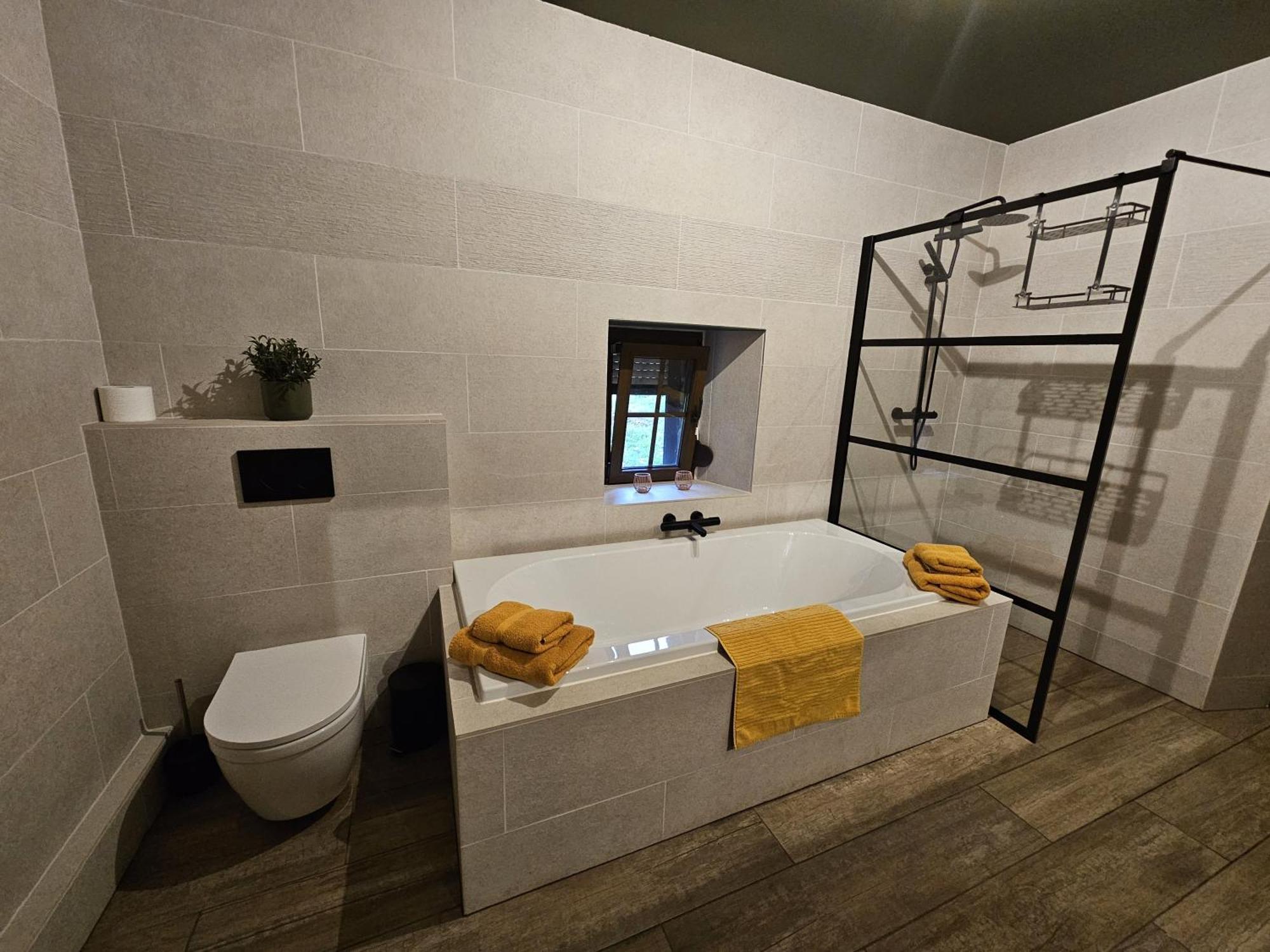 Ferme La Joye Bed & Breakfast Houffalize Exterior foto
